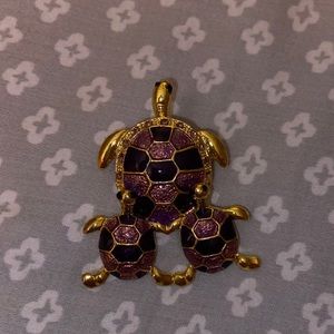 Turtle Pin